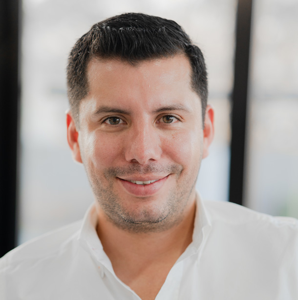 In Tijuana, Mexico facelift is a surgical procedure done by Dr. Illich Navarro to restore a youthful appearance in the face and neck.