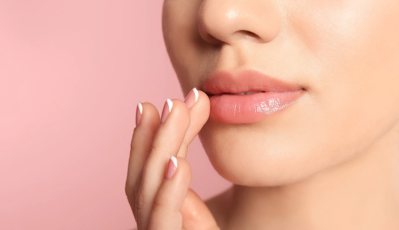 A Lip Lift by Dr. Illich Navarro at Tijuana Facelift helps to refresh the area around the mouth to give prominence and fullness.