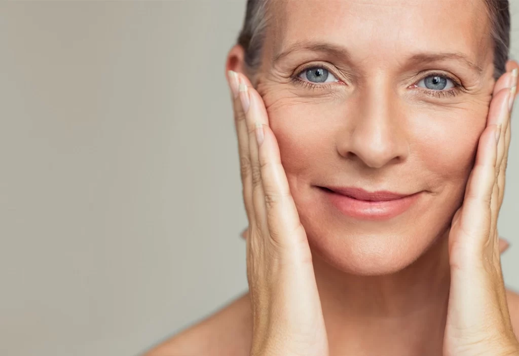 A Tijuana facelift done by Dr. Illich Navarro can improve facial features and tighten up the skin around your face, giving you a much more youthful appearance.