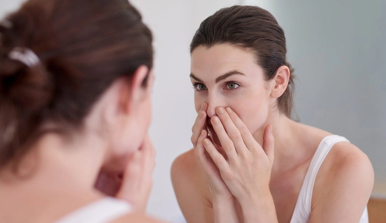 Tijuana Rhinoplasty Surgeon Dr. Illich Navarro is a Facial Plastic Surgeon known for delivering natural-looking rhinoplasty results.